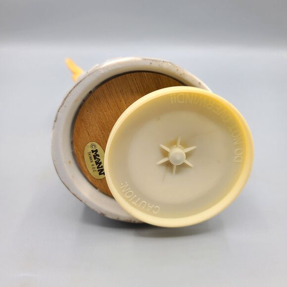 Mann Ceramic Fairy Sitting On A Tree Music Box 1982 Twaian - Picture 4 of 12